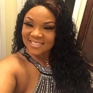 Meet your Posher, Sharese